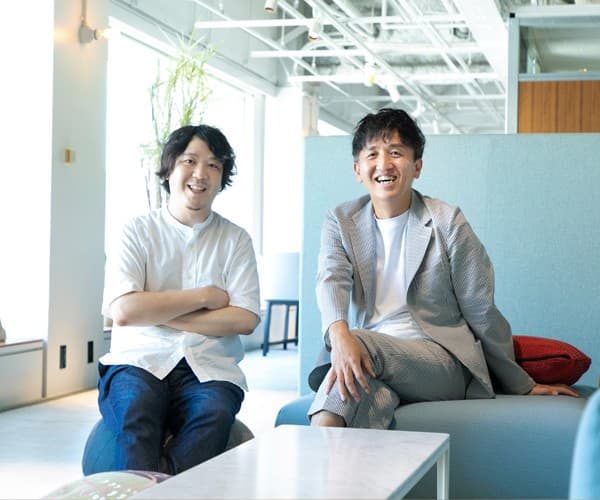 2108_newtrans_top01_new