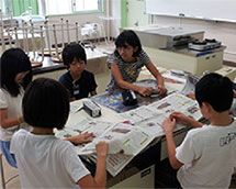 名古屋市立極楽小学校のグループワーク