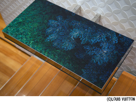ルイ・ヴィトンの森の写真を使ったテーブル板